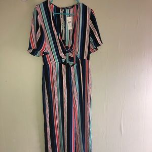 Super cute FashionNova jumpsuit !